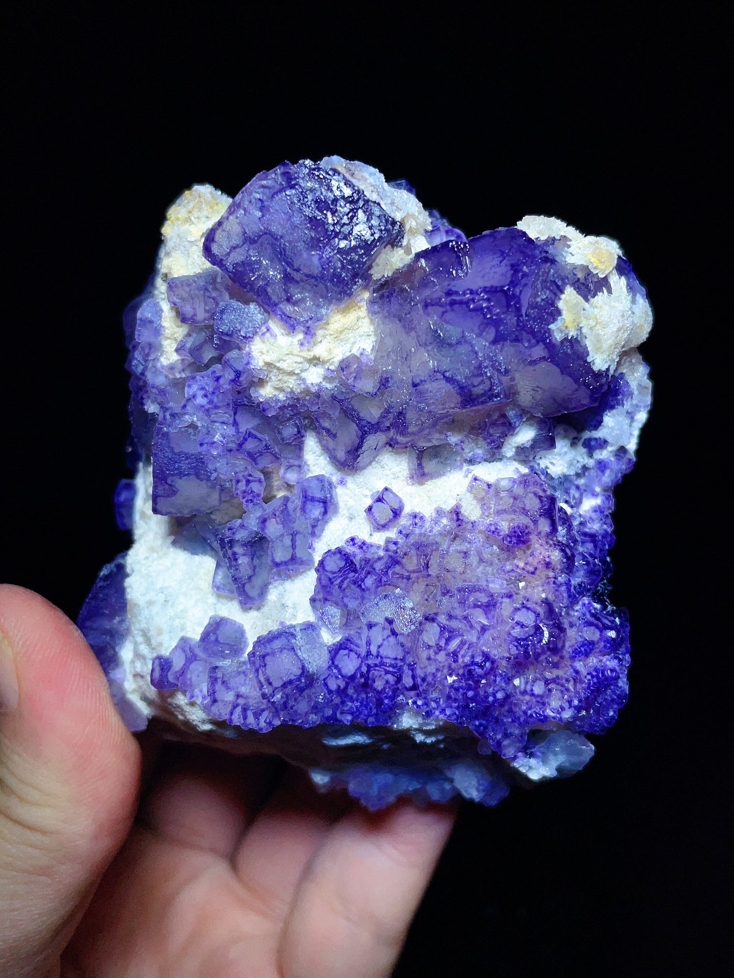 Purple Edge Fluorite from Guizhou, China