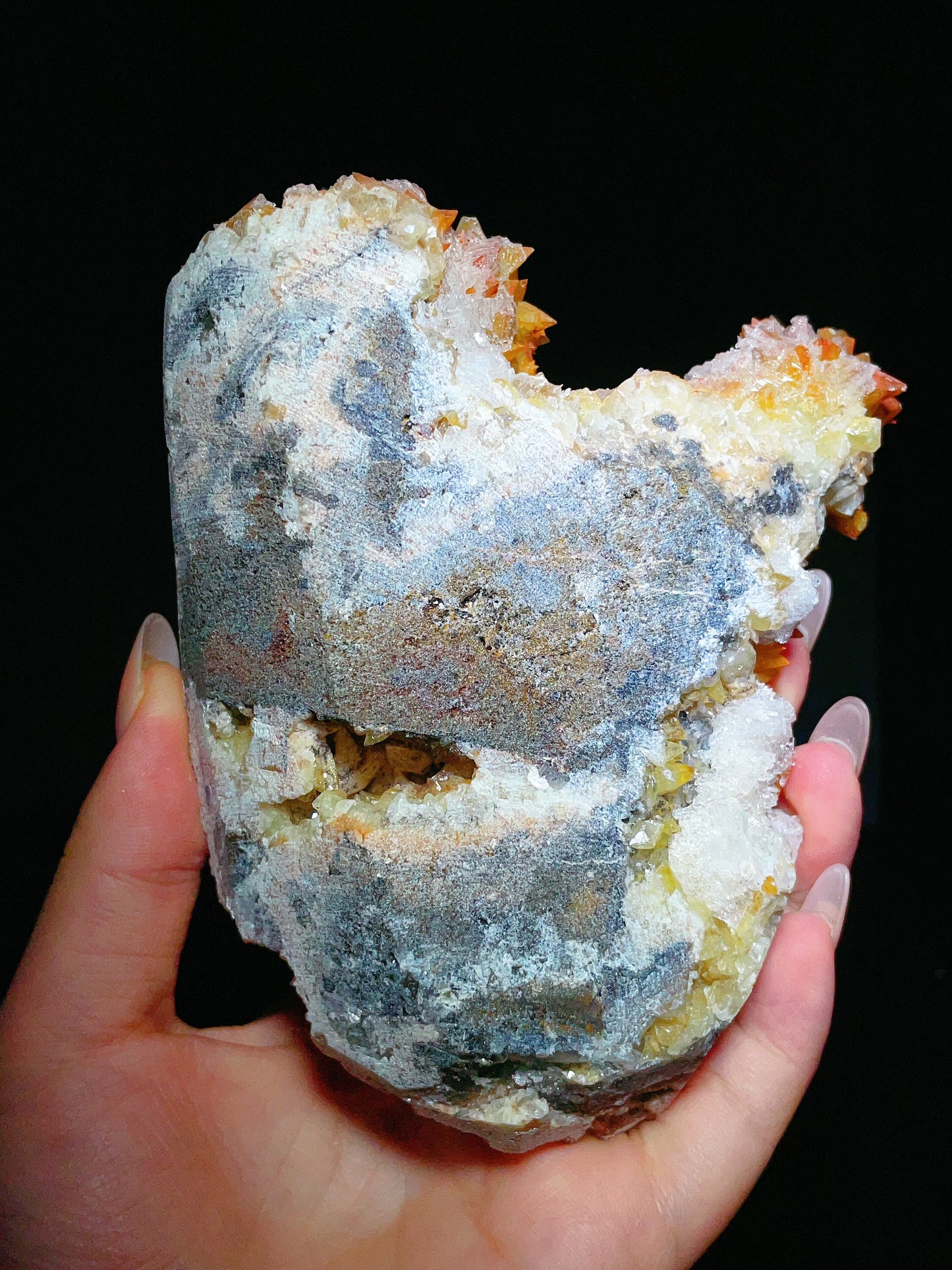 thorny spearhead calcite cluster from the famous Bat Cave Mine in Bijia Mountain, Weishan Dali.
