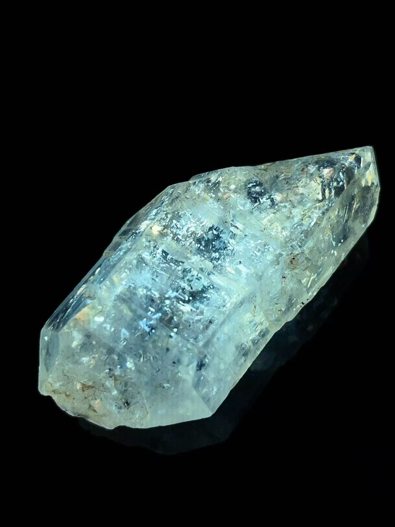 Madagascar petroleum quartz point