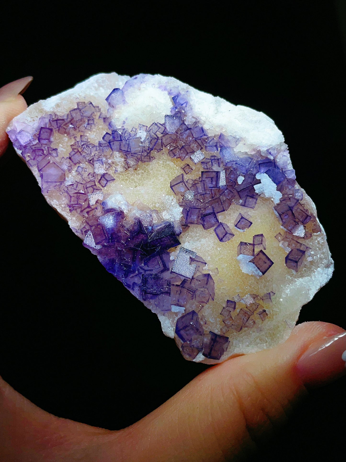 Purple fluorite specimen from Huanggangliang Mine, Hexigten Banner, Inner Mongolia.