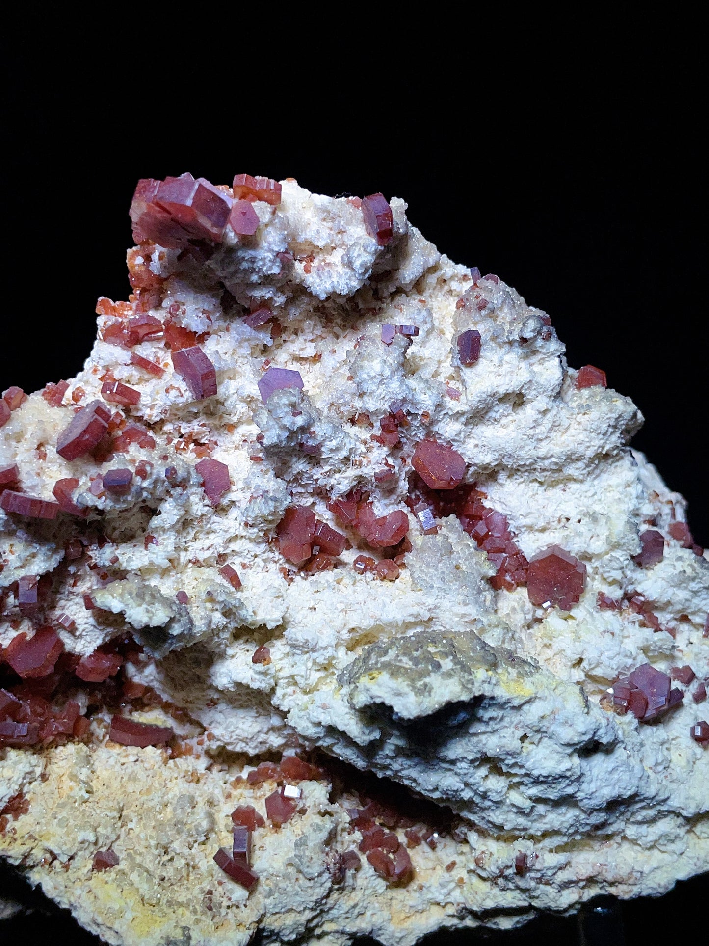 vanadinite  origin morocco