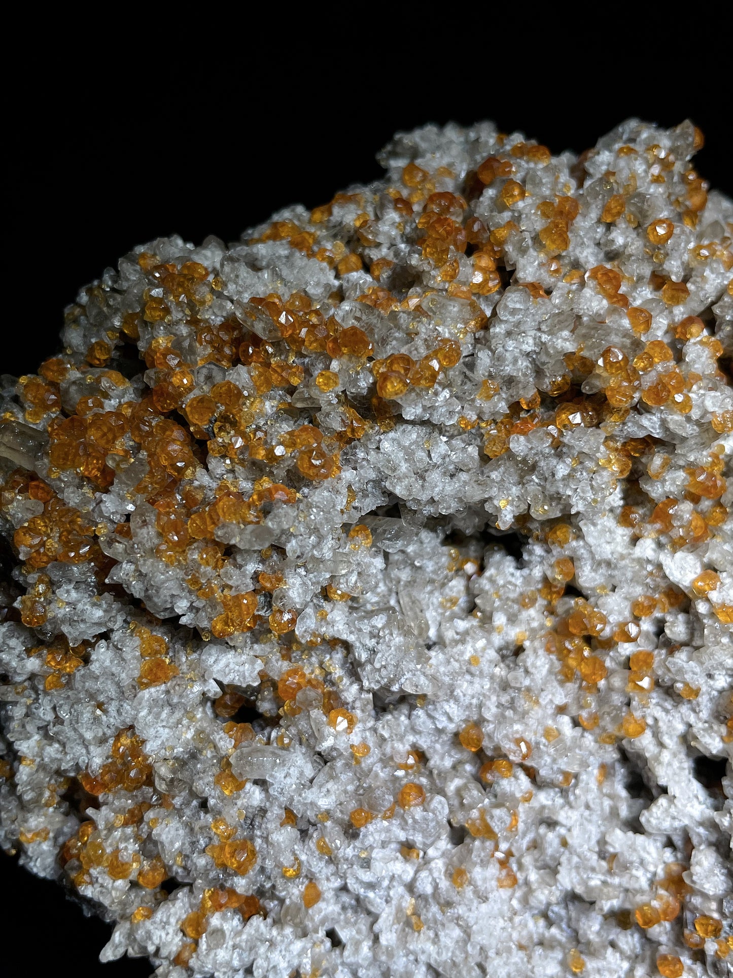 fenda garnet origin  Fujian