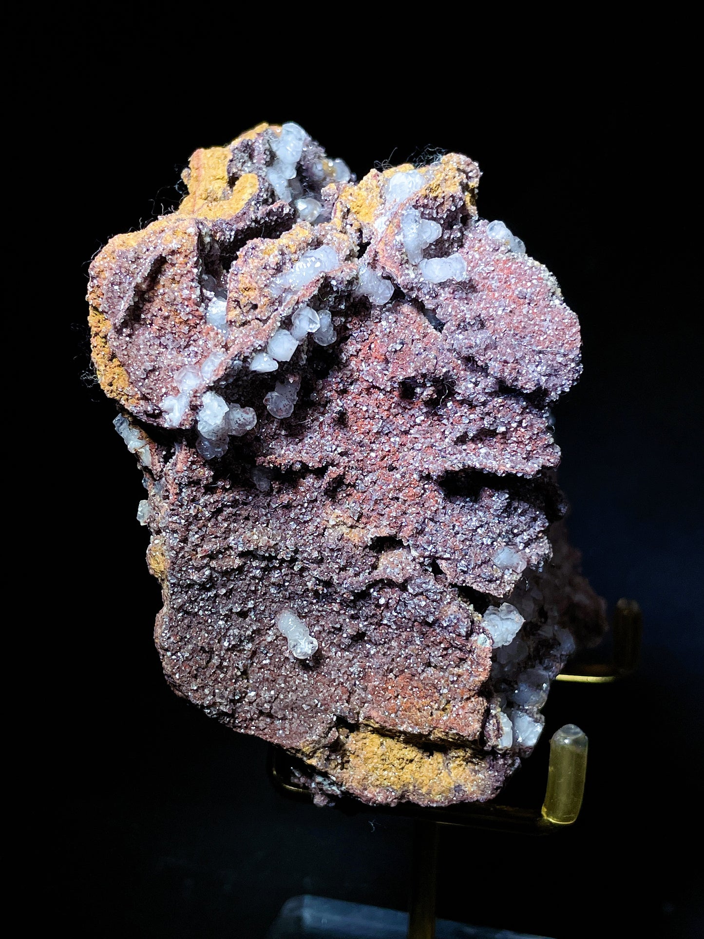 limonite  with calcite Hubei