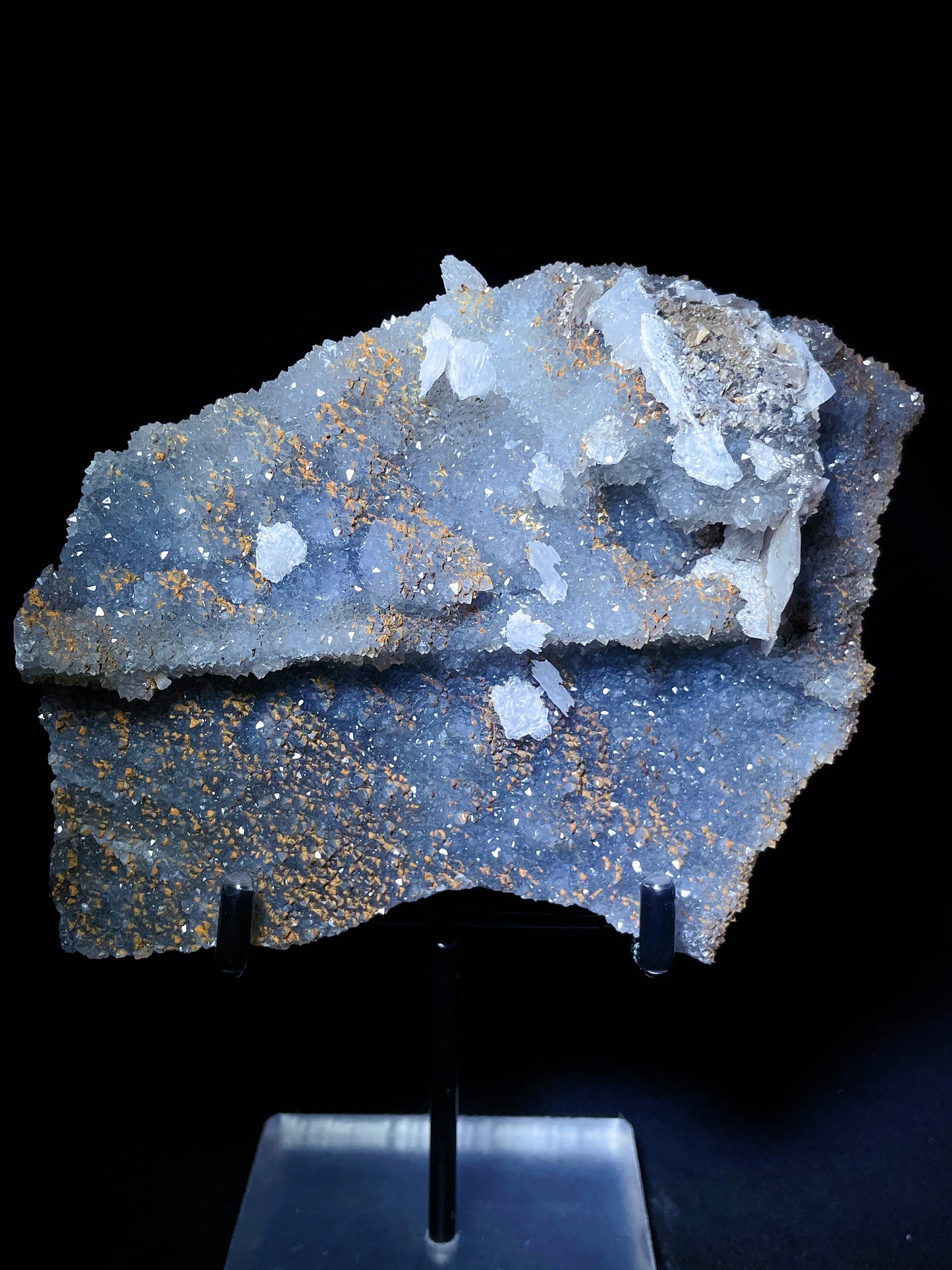 Hunan calcite with quartz specimen