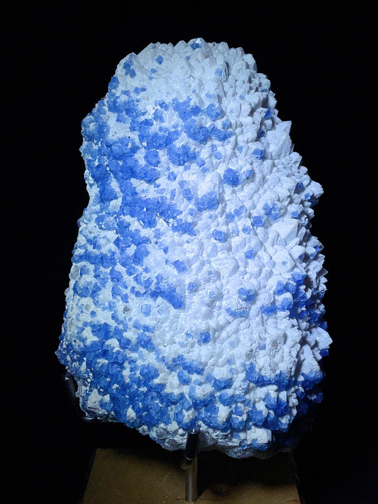 blue fluorite origin Hubei