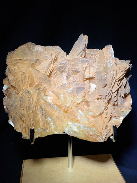 Golden armor Origin:Hebei
