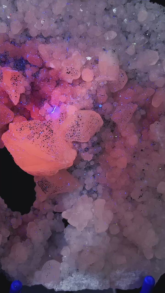 calcite with pyrite origin Hubei